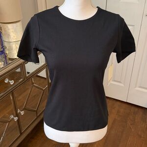 Industry Republic Designer Black Short Sleeve Fitted Tee NWT Size Medium ❤️